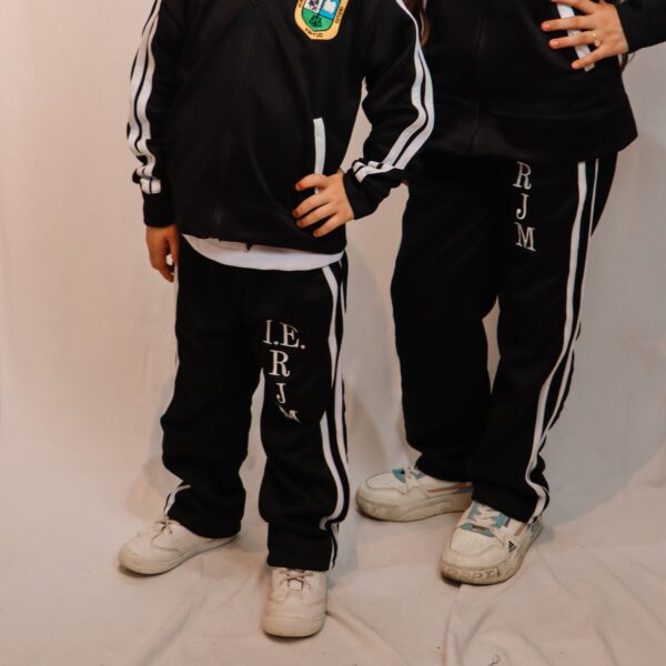 SUDADERA COLEGIO RAFAEL J MEJIA